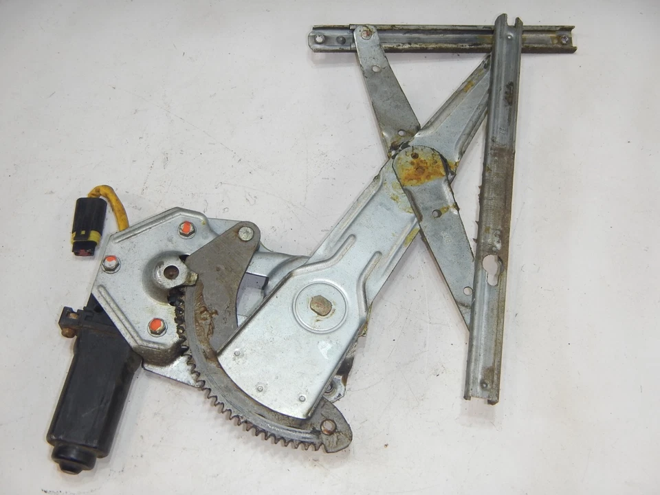 Jeep Grand Cherokee ZJ 93-98 OEM Passenger Rear Door Window Motor Regulator - Image 2 of 4