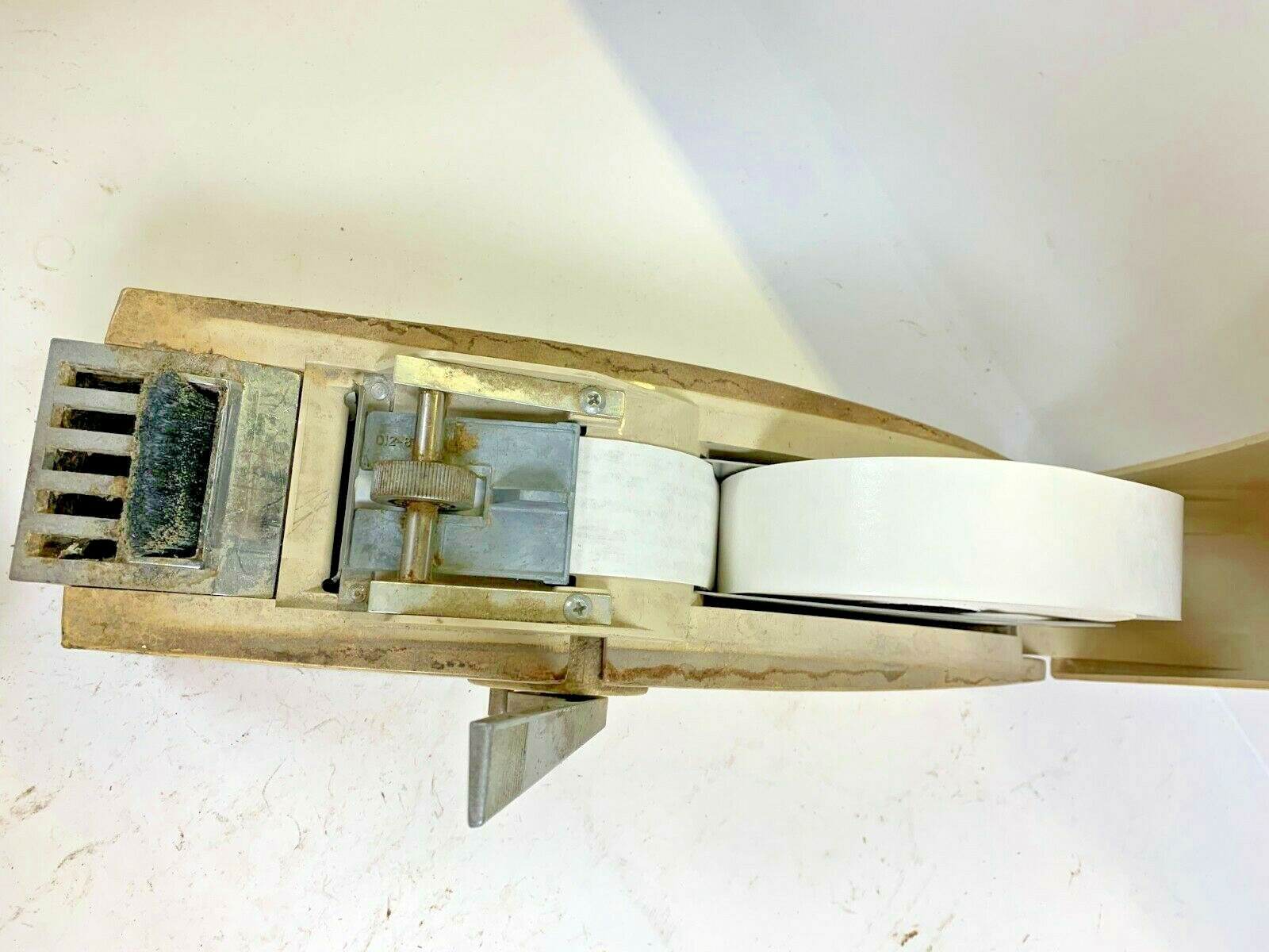 VINTAGE BETTER PACKAGES INC. TAPE SHOOTER, MODEL 404