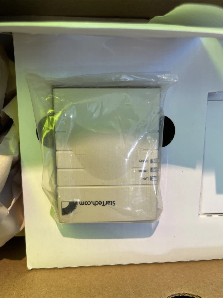 STARTECH PM1115U2 10/100 Mbps Ethernet to USB 2.0 Network Print Server - Image 3 of 4