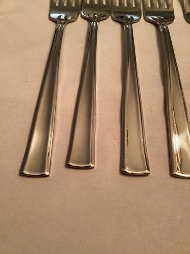 Oneida Stainless All-American Glossy Silverware dinner fork lot of Seven - Picture 3 of 16