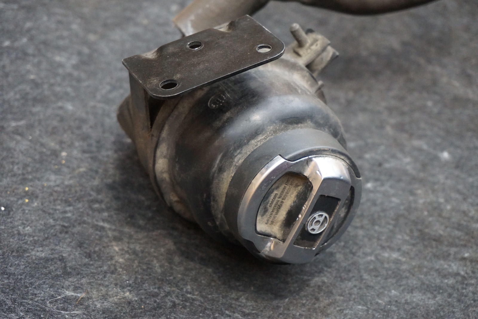 Power Steering Pump W/ Reservoir Tank & Hoses 420145157A Audi R8 Type 42 08-15