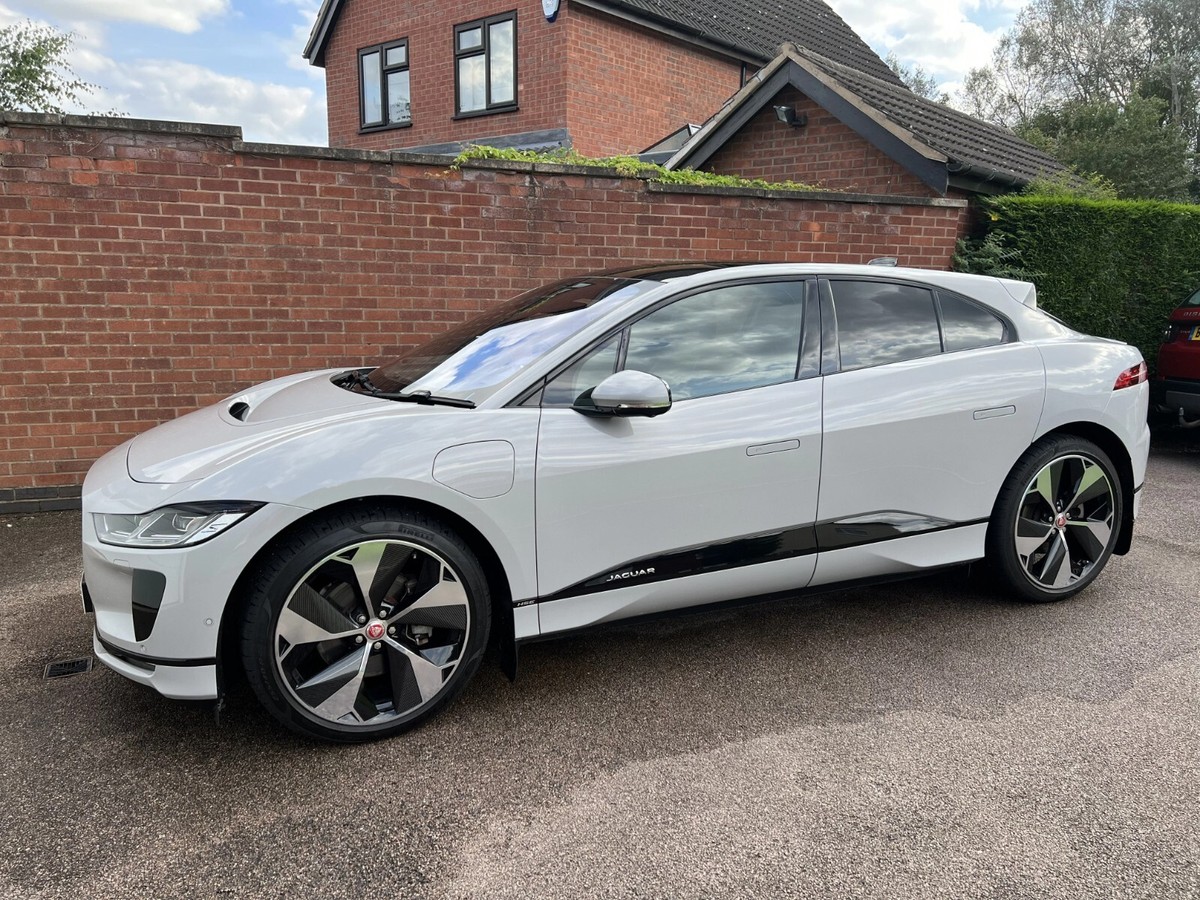 Jaguar I-Pace 22