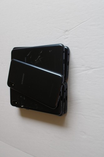 Lot of 7 Used Samsung Galaxy A10e Mixed Carrier 32 GB for re-sale and parts - Afbeelding 6 van 11