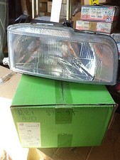 Feu avant (phare) Renault R21