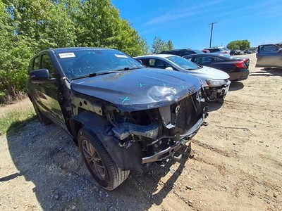 Used Fuse Box Engine fits: 2016 Jeep Grand cherokee power distribution center 3.