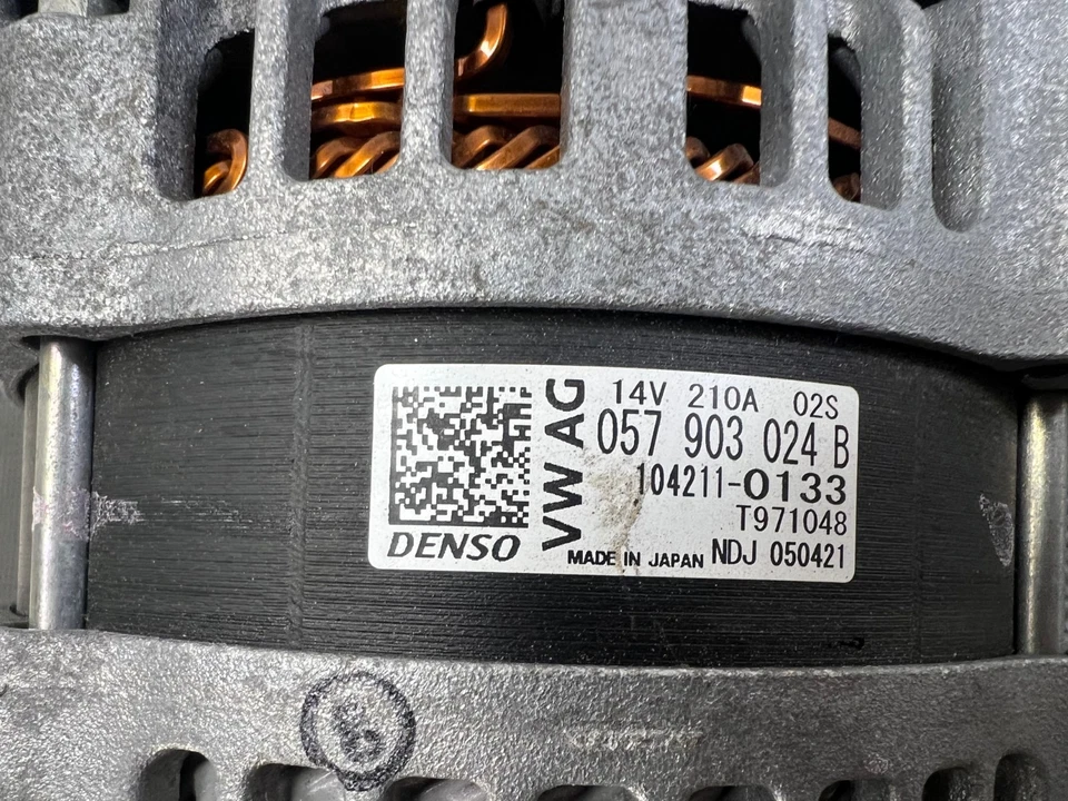 PORSCHE PANAMERA 4S 2017-2023 MOTOR 2,9 L ALTERNADOR GENERADOR OEM Foto 3 de 4