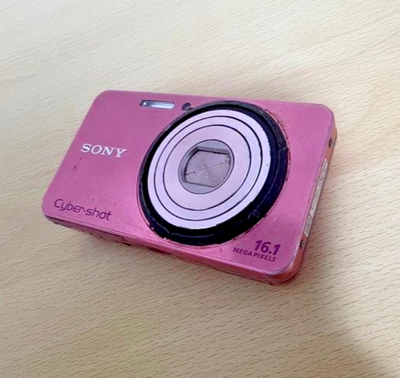 SONY Cyber-shot DSC-W570 Pink 5x Zoom 16.1 MP Digital Camera