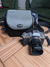 Fujifilm X-T4 mirrorless camera with Fujinon XF 35mm F1.4 lens. GREAT CONDITION