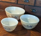 1976 Pyrex Homestead Mixing Bowls Tan Speckled Blue Set Of 3 401 402 403 Nice
