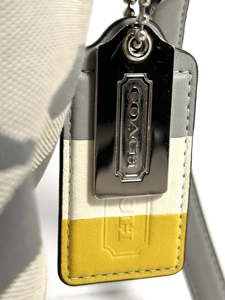 COACH Hamptons Weekend Signature Stripe Shoulder Tote Bag •  Gray Tan - Image 2 of 4