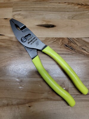 Snap-on Tools USA NEW HI-VIZ 6 Soft Grip Needle Nose Pliers 95ACFHV