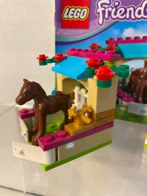 Lego Friends 41089 Little Foal Complete Set with instructions