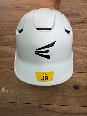 easton jr Z5 2.0 white helmet size 6 1/2 - 7 1/8