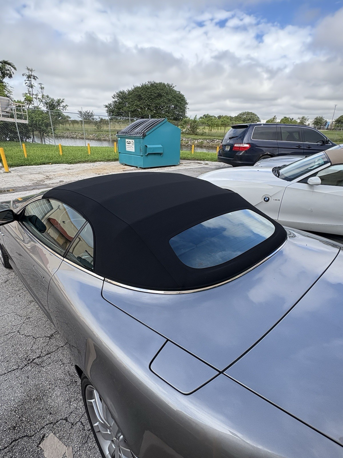 04-2016 Aston Martin DB9/DBS Volante OEM Convertible Top Black German Cloth