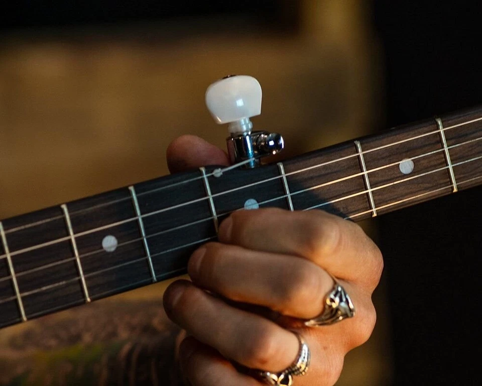 Washburn B8 Pack Americana Series 5 String Banjo Pack - Natural - B8K-A-U - Image 3 of 4