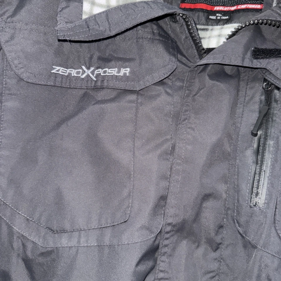 ZERO EXPOSURE Insulated MEN'S Jacket Full Zip Size XL (missing hood) - Image 4 of 4