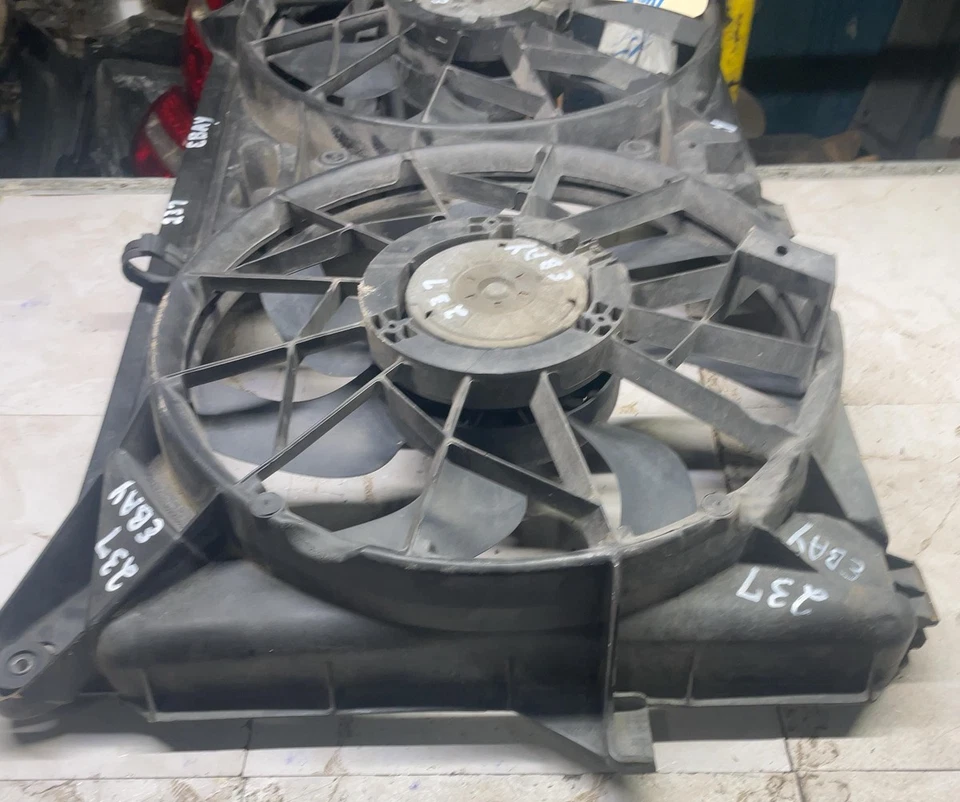 2007-2013 SILVERADO 1500 07-14 ЭСКАЛАДА радиатор вентилятор мотор в сборе двойной вентилятор OEM - Изображение 4 из 4