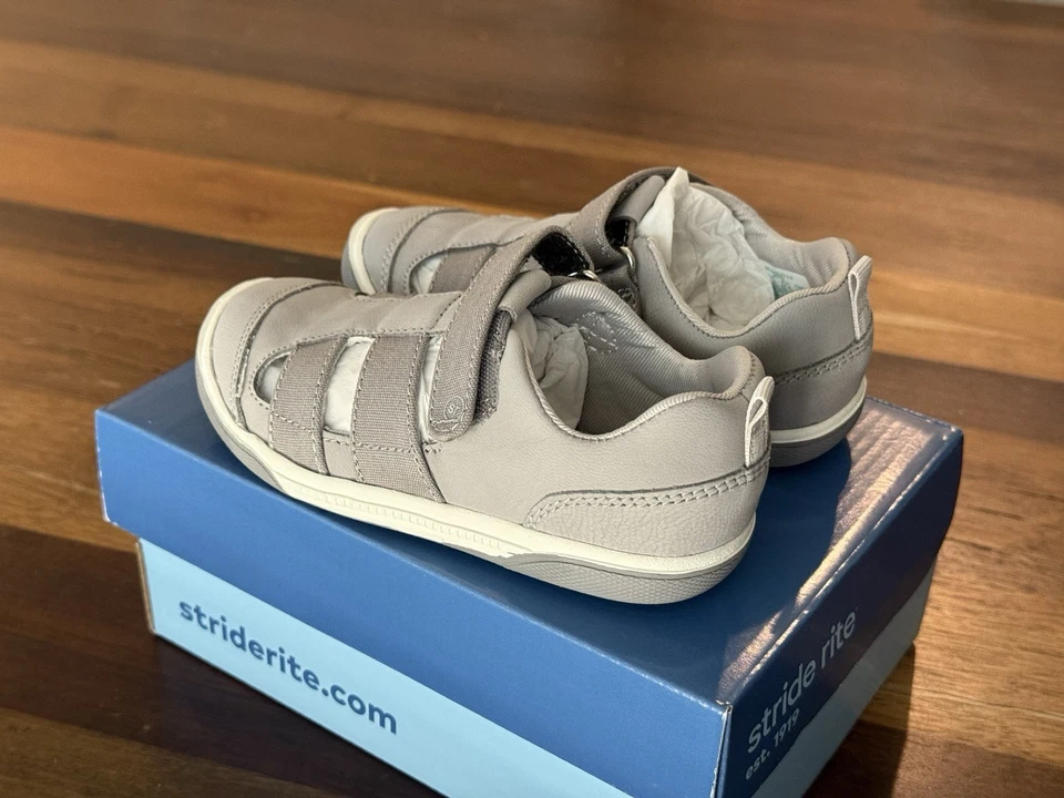 Zapatos Stride Rite Niños Pequeños Sr Hadley 2.0 Gris. Talla 8.5W Nuevo en caja Foto 2 de 4