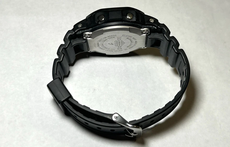 Casio GSHOCK GWB5600AR1 Rojo Adrenalina Resistente Solar Bluetooth Rad G2U Foto 4 de 4