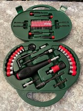 HITACHI SET 60 PEZZI VARI UTENSILI MANUALI 751057