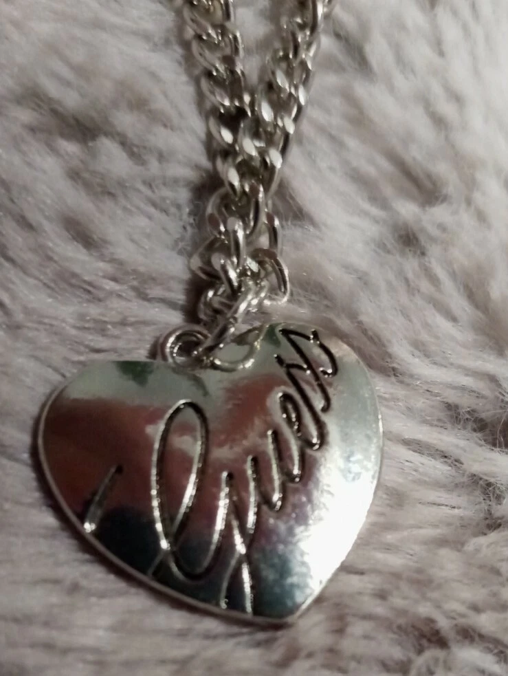 Guess love cheap heart necklace