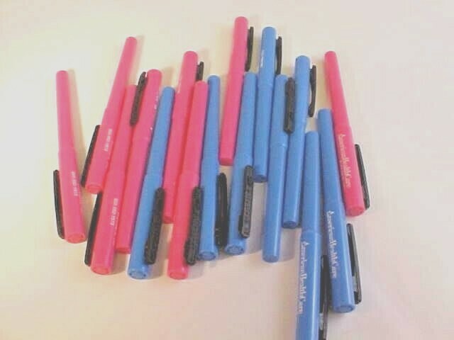 Highlighters Chisel Tip Lot of 16 Hot Pink 8 and 8 Blue Clip