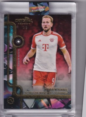 2023-24 Harry Kane Topps Crystal Red Genuine Diamond Bayern München Karte 1/5