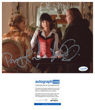 Hannah Einbinder & Poppy Liu ‘Hacks’ Signed 8x10 Photo 'Ava' & ‘Kiki’ ACOA