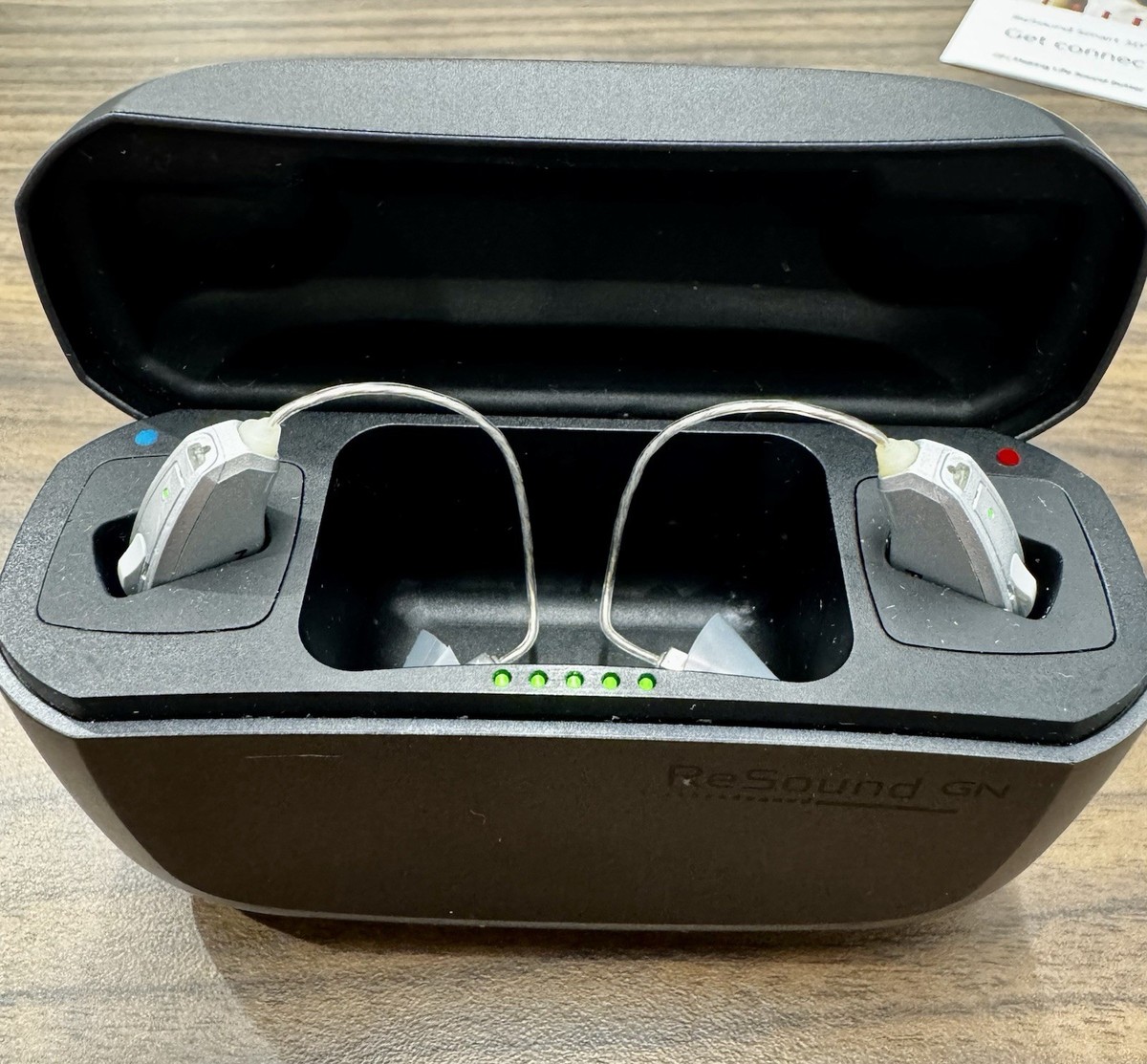 ReSound LiNX Quattro RE961-DRWC Hearing Aids R+L w/ Charger
