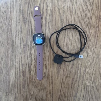 Fitbit Versa 3 Health & Fitness Smartwatch Mauve Pink Clay/Soft Gold w/ Charger