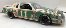 Darrell Waltrip Mountain Dew Buick Regal NASCAR Built Custom Model Detailed 11