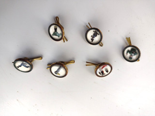 Guinness waistcoat buttons Set of Six unboxed