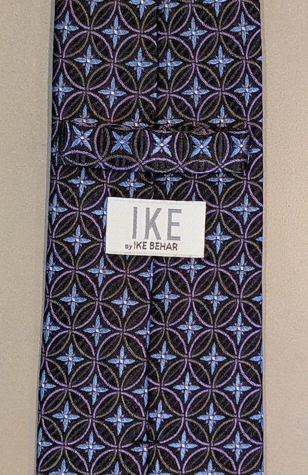 Gravata de seda IKE by IKE BEHAR flores azuis em círculos cinza e roxo 3,5 x 58,5" - Imagem 4 de 4