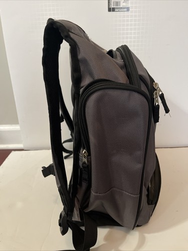Nwt OGIO Metro Street Grey/black Backpack 8 External Pockets Audio Tech Laptop - Picture 3 of 8