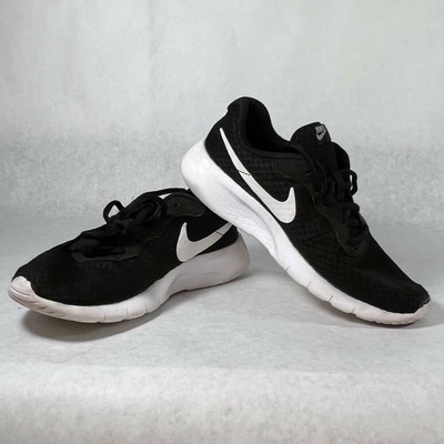 nike tanjun size 3.5