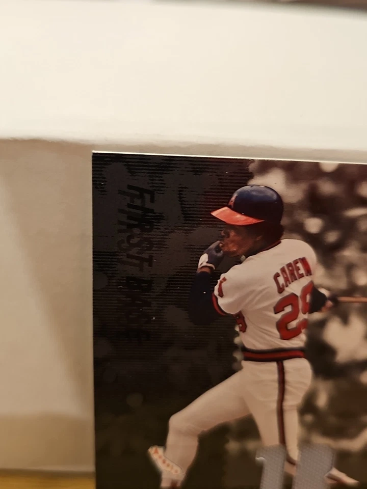 ИГРОВАЯ Б/У НАШИВКА ROD CAREW HOF 2005 DONRUSS LEAF CENTURY COLLECTION /250  - Изображение 2 из 4