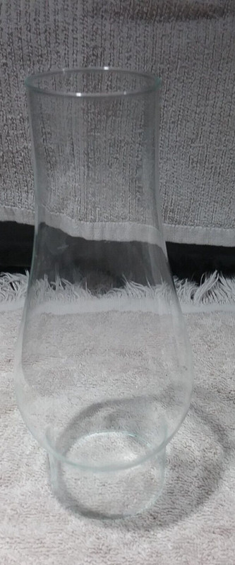 Clear Glass Hurricane Chimney Lamp Globe 8-3/8"H x 2-1/2" Round Bottom