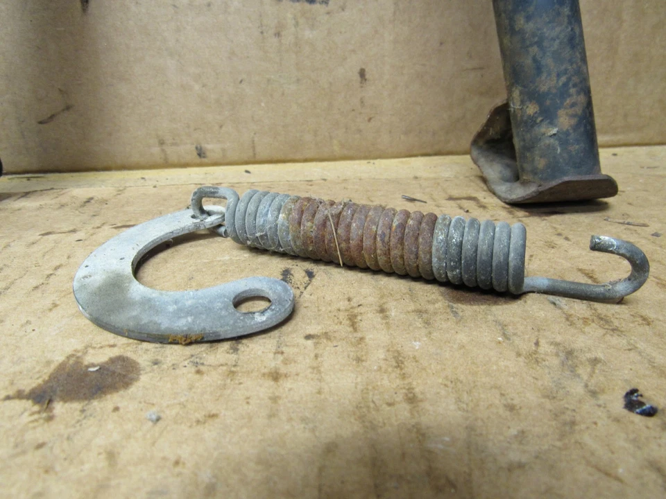 Honda VF1100C V65 1983 Magna soporte central soporte principal 50500-MB4-000 Foto 2 de 4