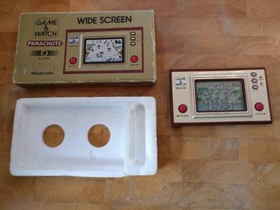 French 1981 NINTENDO GAME AND WATCH ***PARACHUTE*** PR-21 boxed
