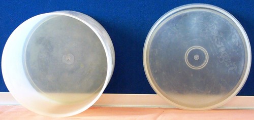 Vintage TUPPERWARE Millionaire Line 5 Cup CANISTER with TUPP SEAL Sheer NO RETUR - Picture 5 of 5