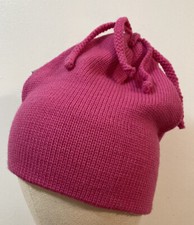 IGLOOS Pink Wool Knit Beanie Winter Hat Skull Cap Ski Snowboard USA Logo