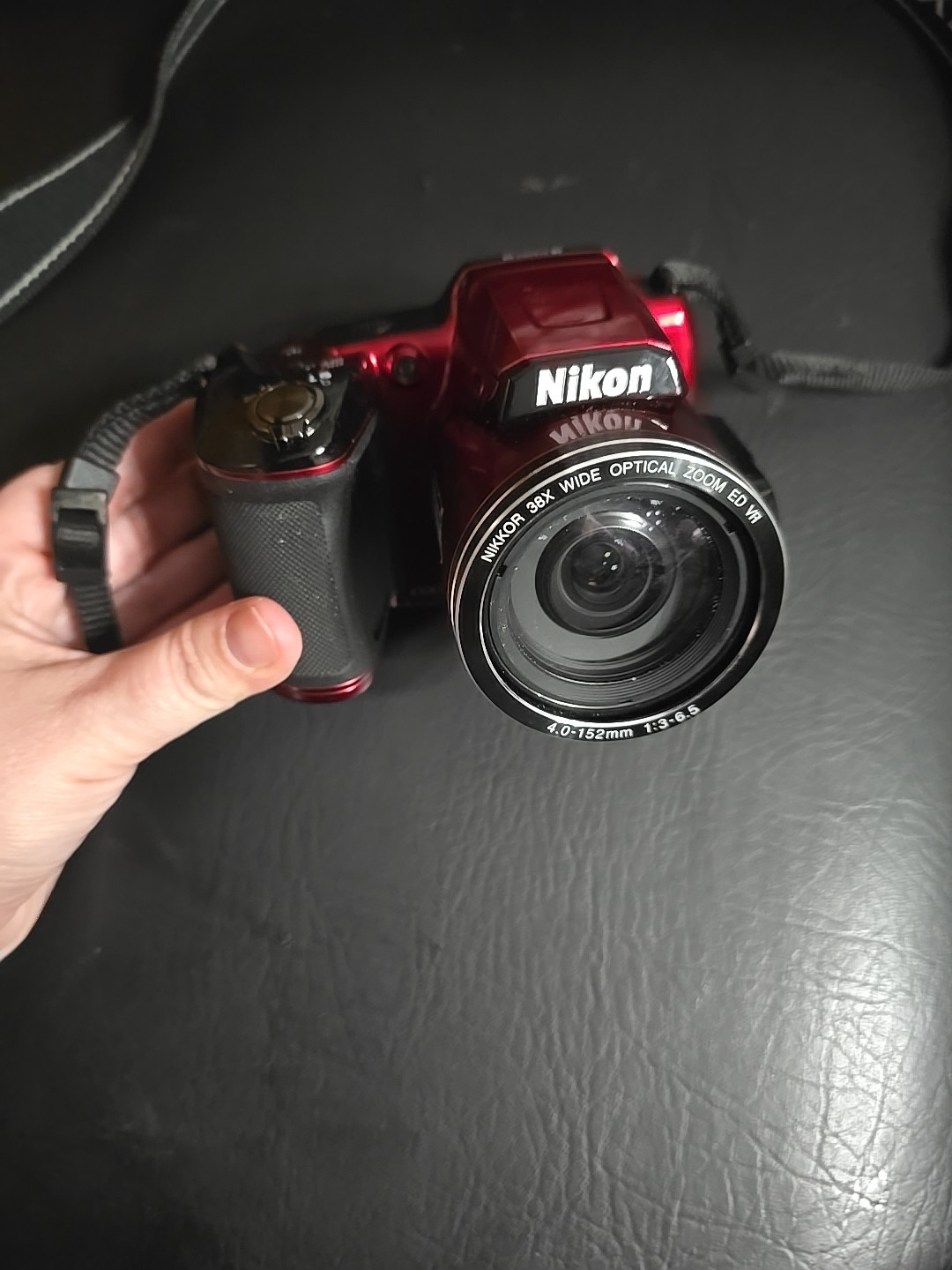 Nikon Coolpix L840 Digital Camera 16MP Red with 38x Zoom HD Video