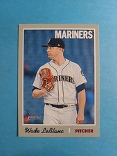 Wade LeBlanc 2019 Topps Heritage Baseball Card # 393 J5934