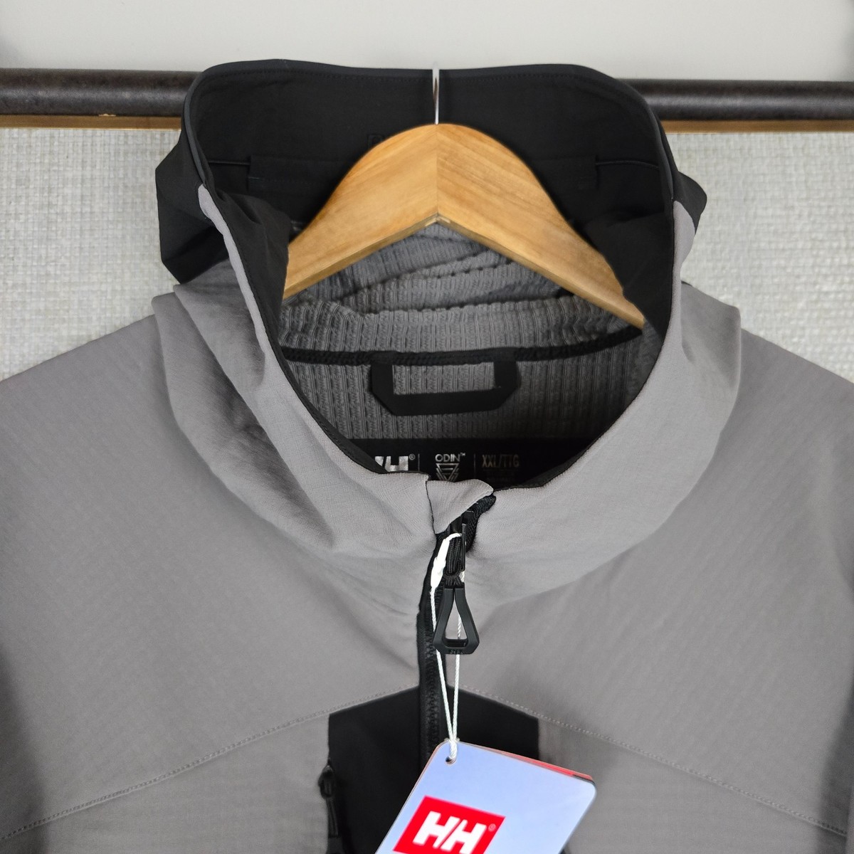 HELLY HANSEN New $350 Mens 2XL Jacket Softshell RECCO Grid Fleece
