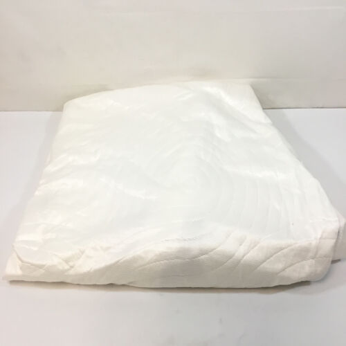 Tempur-Pedic White Cool Luxury Mattress Protector Size Queen Used
