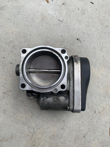Cuerpo de acelerador OEM para 2001-06 BMW 325 525 E46 Serie 3 E90 325i Z3 13547502444