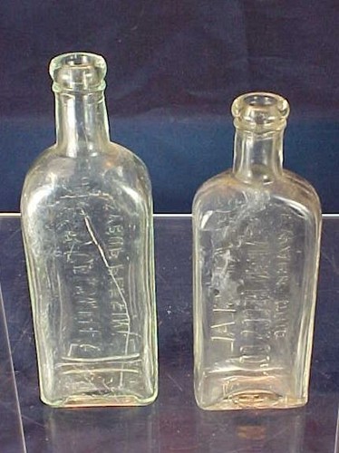 2 Vintage Glasflaschen Great Seal Styron Beggs Newark Ohio Caldwell's Sirup - Bild 4 von 4