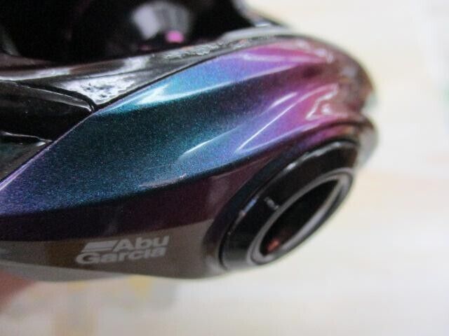 Abu Garcia Revo IKE SHS 8.0:1 Right Baitcasting Reel Used Abu Garcia Revo IKE SHS 8.0:1 Right Baitcasting Reel Used