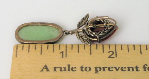 VINTAGE DESIGNER SIGNED STERLING SILVER SINGLE EARRING FOR PENDANT CARVED JADE - Picture 2 of 2