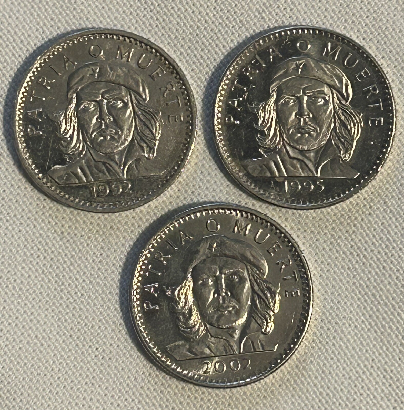 Foto 1 di 2